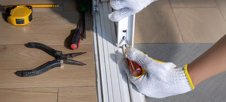 Sliding Glass Door Repair in Burlingame