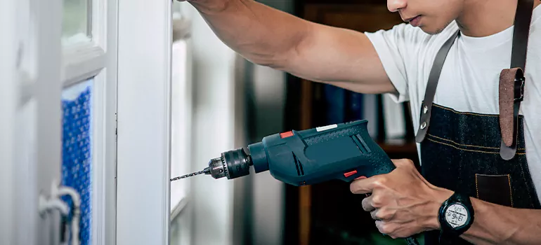 Residential Exterior Window Finishing in Burlingame, CA