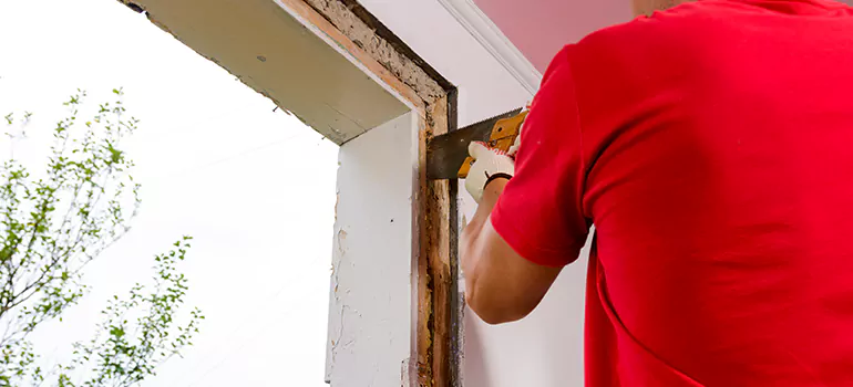 Residential Accordion Door Repair in Burlingame, CA