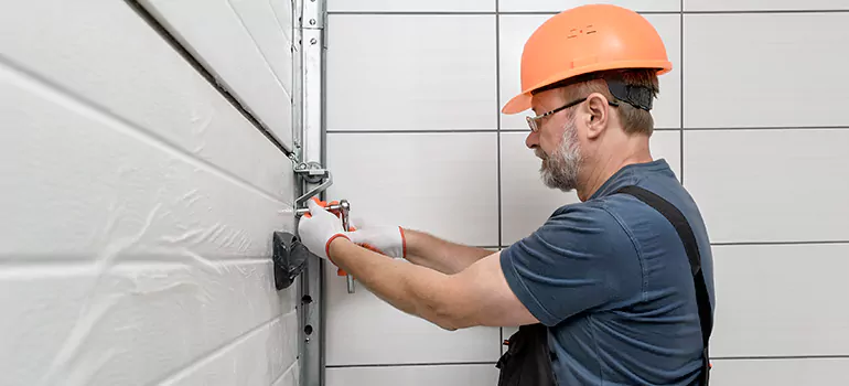 Garage Door Repair in Burlingame