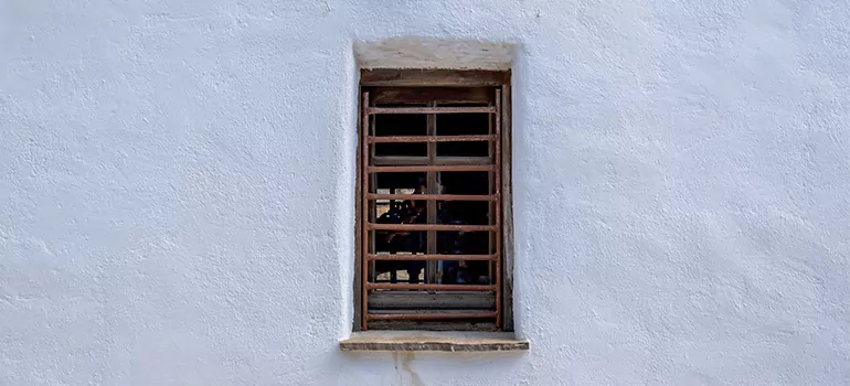 Residential Accordion Door Repair in Burlingame, CA