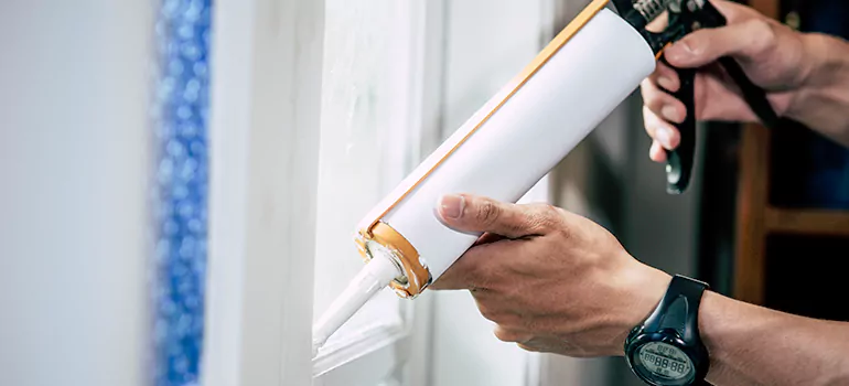 Residential Window Caulking in Burlingame, CA